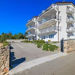 Helles Mit Atemberaubenden Meerblick Bis Zur Insel Krk