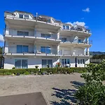 Апартаменты Helles Mit Atemberaubenden Meerblick Bis Zur Insel Krk