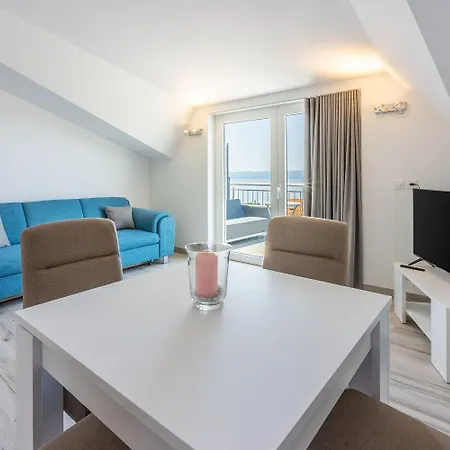 Apartment Helles Mit Atemberaubenden Meerblick Bis Zur Insel Krk Crikvenica