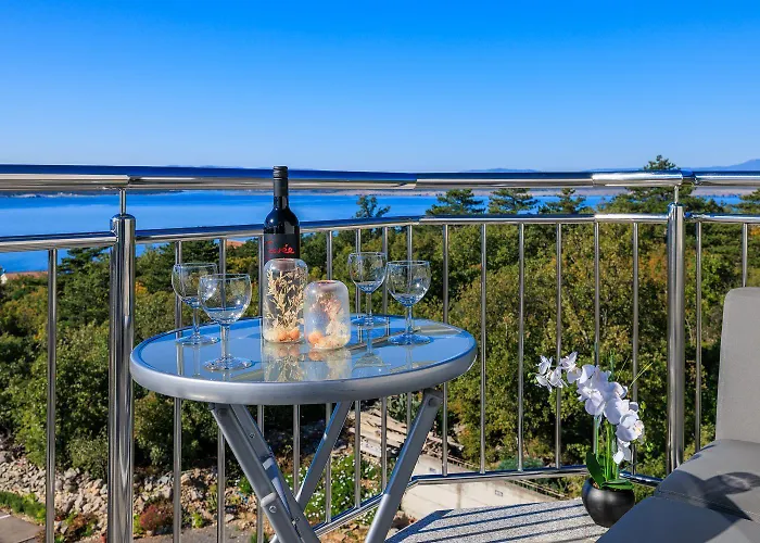 Daire Helles Mit Atemberaubenden Meerblick Bis Zur Insel Krk