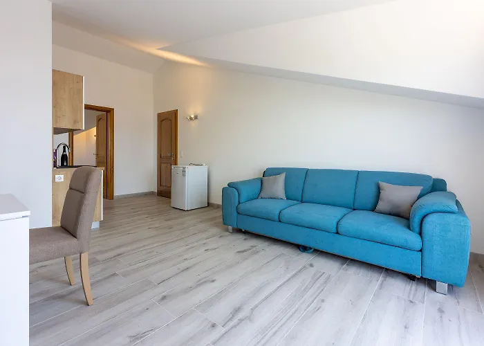 Daire Helles Mit Atemberaubenden Meerblick Bis Zur Insel Krk