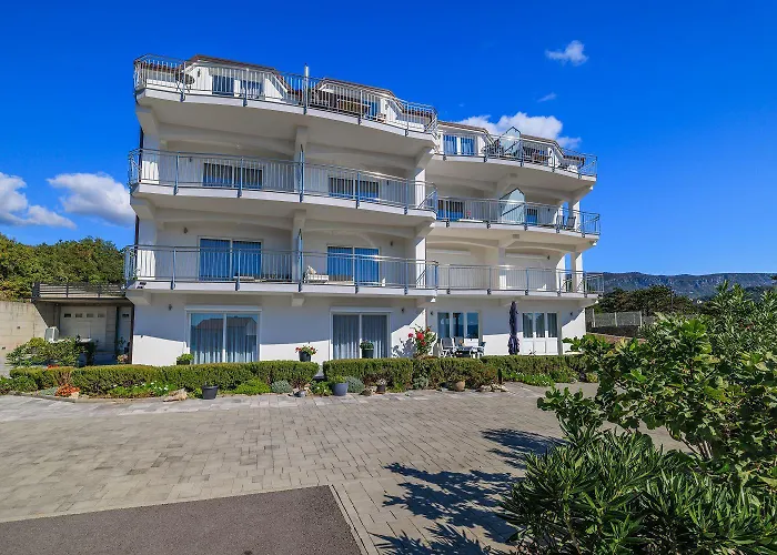 Daire Helles Mit Atemberaubenden Meerblick Bis Zur Insel Krk