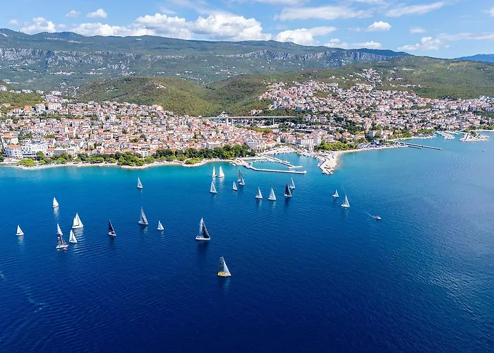Daire Helles Mit Atemberaubenden Meerblick Bis Zur Insel Krk Crikvenica